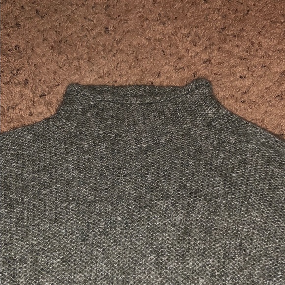 Sweater - Picture 2 of 4
